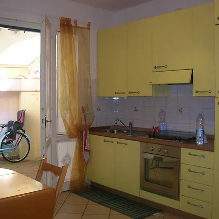 Apartamento Bilocale Centro Storico Pésaro